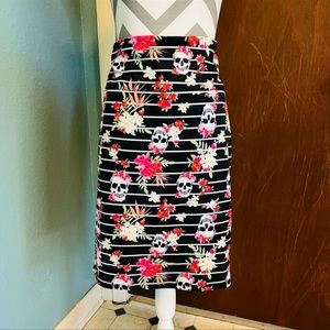 Torrid Pencil skirt Black skulls and floral with stripes